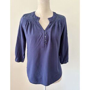St. Johns Bay Navy Lace Yoke Popover Blouse PS 3/4 Sleeve Button Front EUC